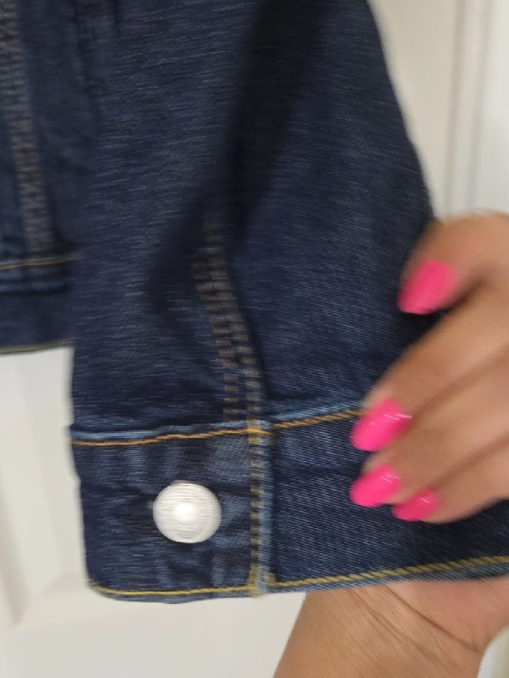 Levi's Dark Indigo Denim Jacket - Picture 7 of 9